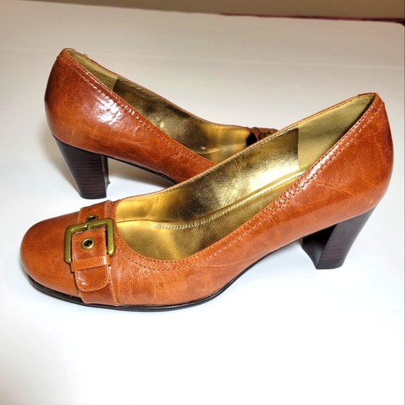 Ecco Shoes - Ecco Women's Leather Cognac Brown Buckle Pump Heel Size 8.5